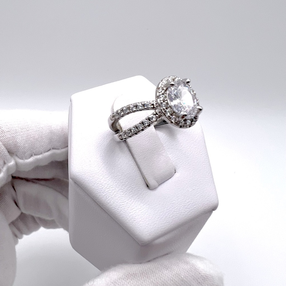 Sale $18 Firm! 925 Sterling Silver Cz Ring - Picture 5 of 17
